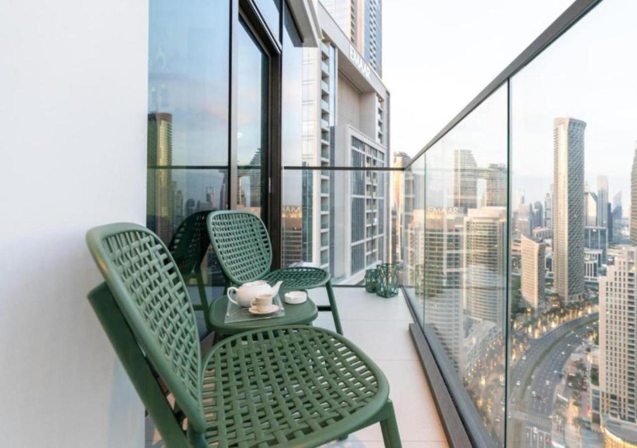 High-Floor 2 Bedroom Premium Apt And Burj Khalifa Views By Vibel Дубай Екстер'єр фото