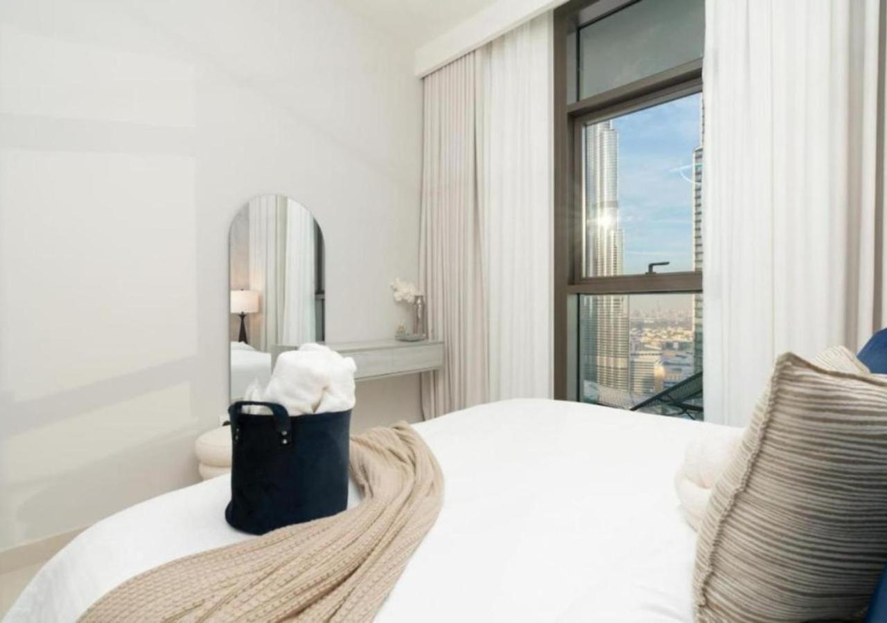 High-Floor 2 Bedroom Premium Apt And Burj Khalifa Views By Vibel Дубай Екстер'єр фото